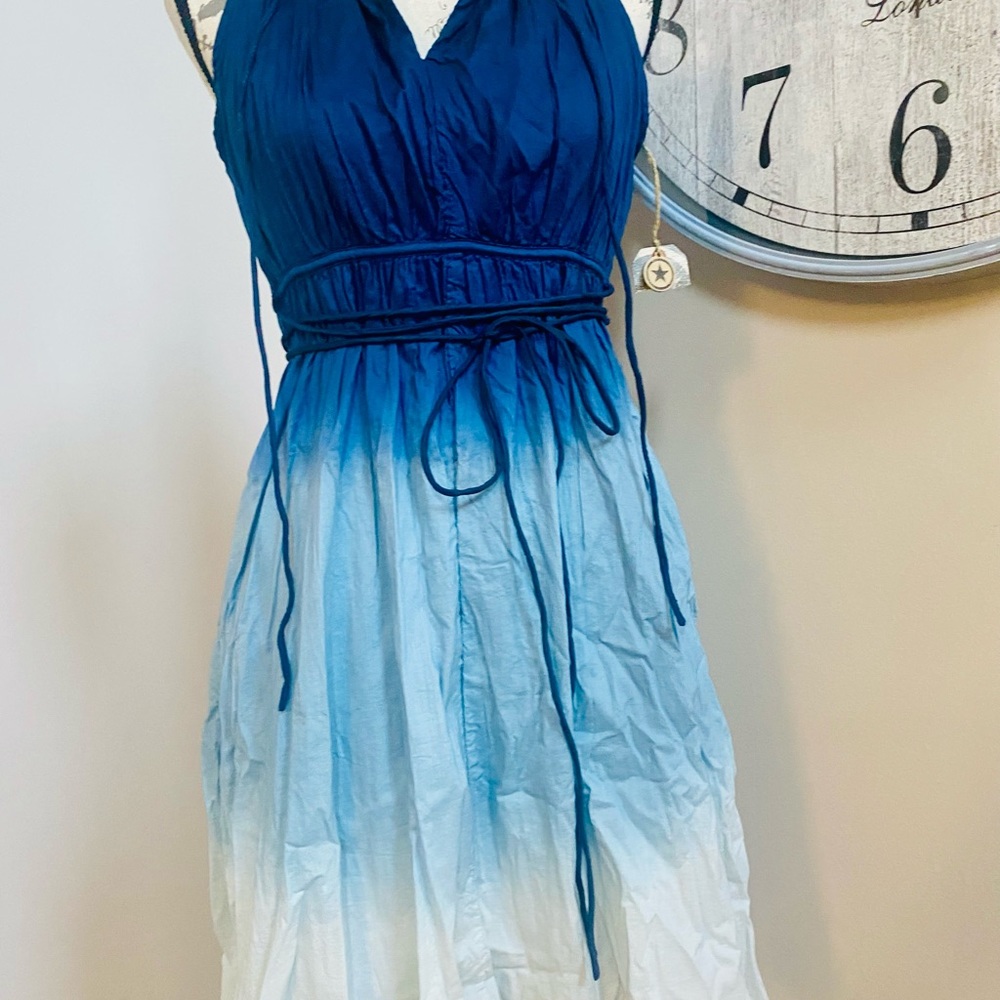 Converse tie dye dress. - Picture 3 of 7
